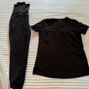 Mandala Black Maternity Scrubs size XS